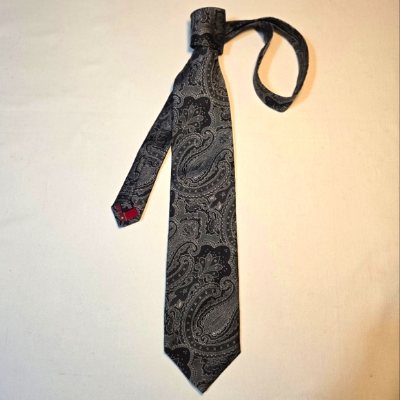 Paul Smith Silk Tie - Picture 1 of 5